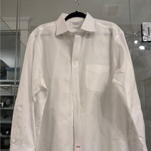 Men’s Daniel Cremieux white dress shirt. 17 1/2 / 34. 100% Pima cotton